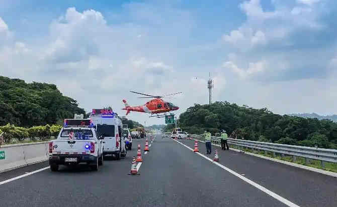 永仁高速公路汽车救援案例